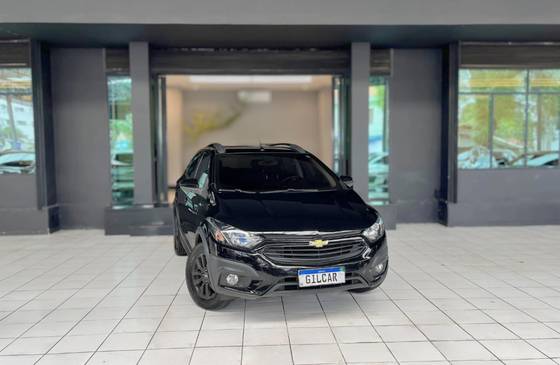 CHEVROLET ONIX 1.4 MPFI ACTIV 8V FLEX 4P AUTOMÁTICO